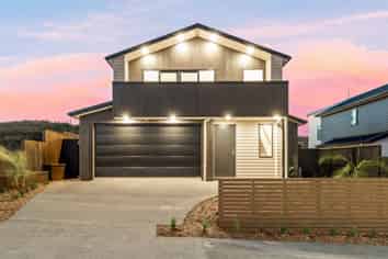 183 Te Oneroa Way, Long Bay