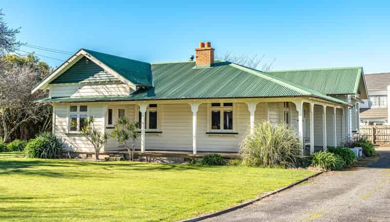 112 Great North Road, Otamatea