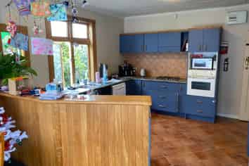 Character Office - Main Road Profile