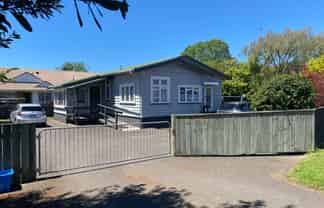 Character Office - Main Road Profile