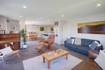 16 Kahuraki Drive, Pegasus