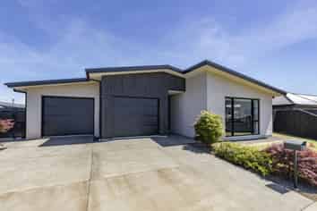 17 St James Place, Rangiora