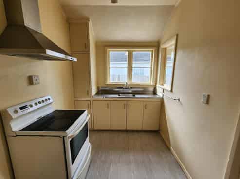 63 Lincoln Avenue, Epuni