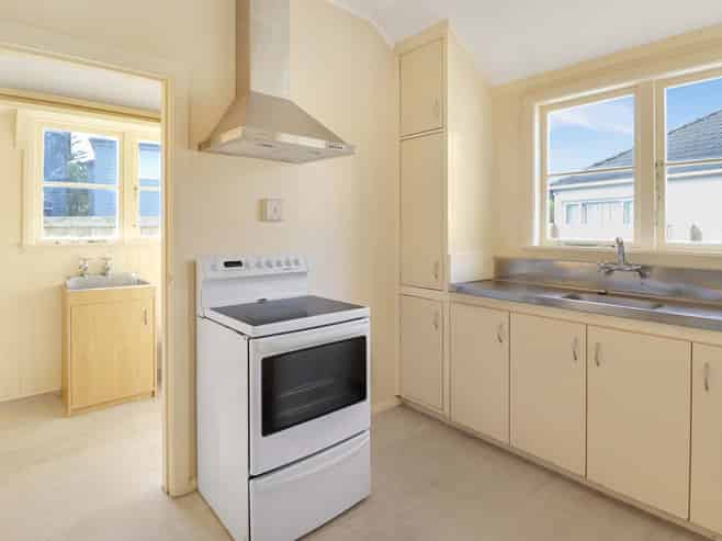 63 Lincoln Avenue, Epuni