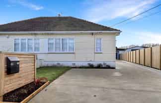 63 Lincoln Avenue, Epuni