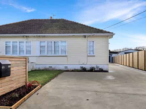 63 Lincoln Avenue, Epuni