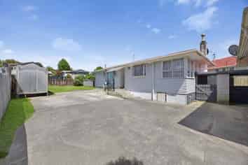 2/47 Larne Avenue, Pakuranga Heights