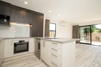 2/3 Elmira Avenue, Chartwell