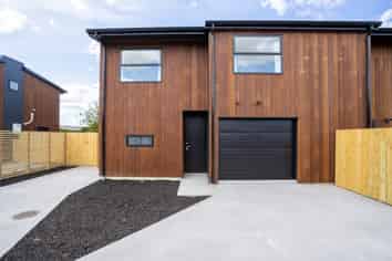 2/3 Elmira Avenue, Chartwell