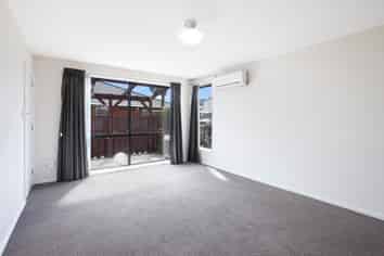 4/183 Hastings Street East, Waltham