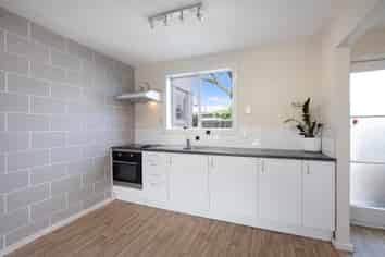 4/183 Hastings Street East, Waltham