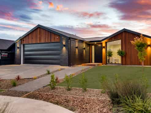 56 McCaw Road, Lincoln