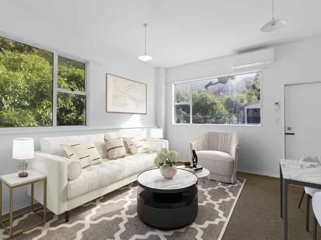 303/d Happy Valley Road, Owhiro Bay