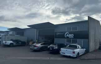 Modern Central Warehouse