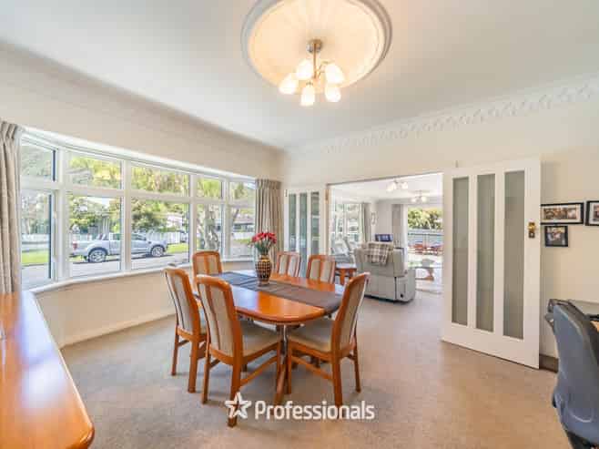 32 Birdwood Road, Waterloo