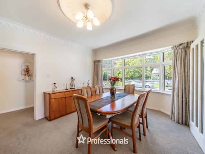 32 Birdwood Road, Waterloo