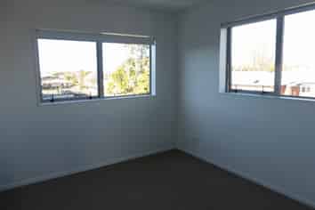 D12/101 Caledonian Road, Saint Albans