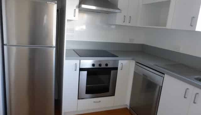 D12/101 Caledonian Road, Saint Albans