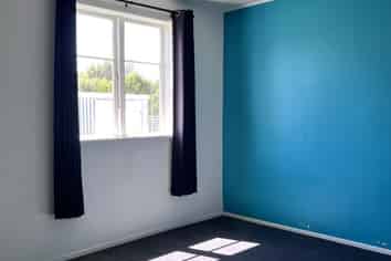 100A Broadway, Carterton