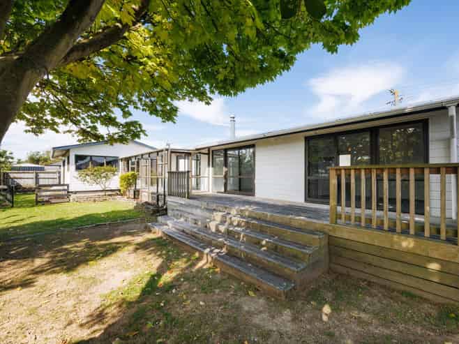 23 Rata Street, Tokomaru