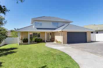 18 Mt Blanc Place, Northpark