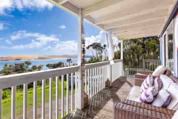 349 Hokianga Harbour Drive, OMAPERE