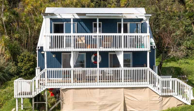 349 Hokianga Harbour Drive, OMAPERE