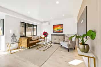 2/36 Hooks Road, Manurewa