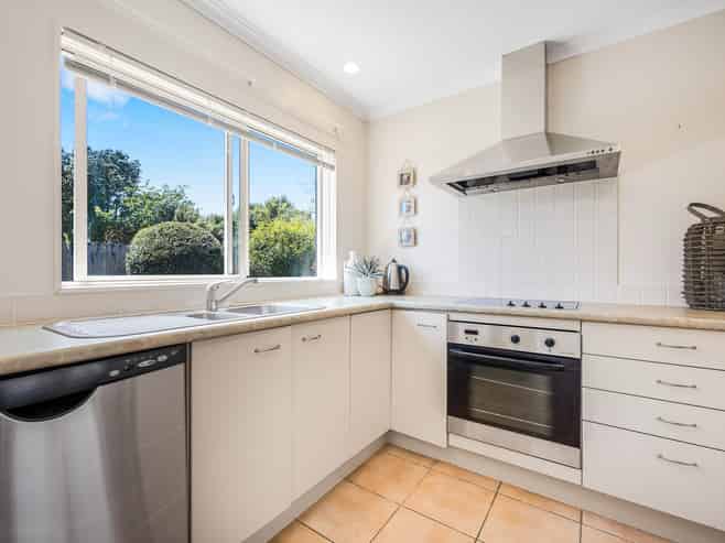 49 Espalier Drive, Henderson