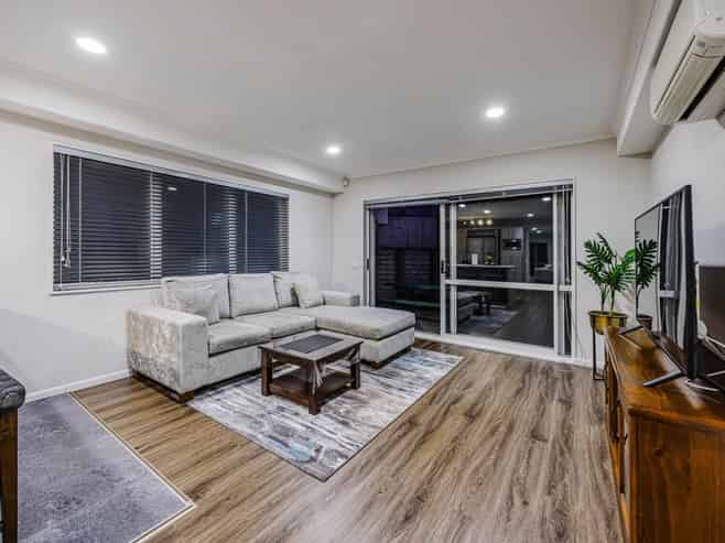 3 Viera Drive, Flat Bush