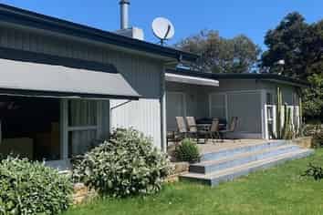 19 Korimako Road, Waipahihi