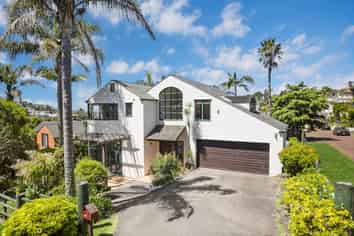 44 Penguin Drive, Murrays Bay