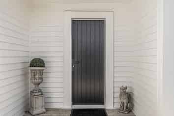 2C St Leonard Street, Saint Johns Hill