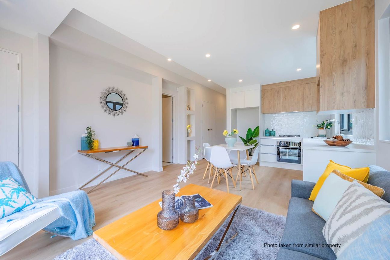 Urgent sale, stand alone home in Pukekohe - Aanzicht 3
