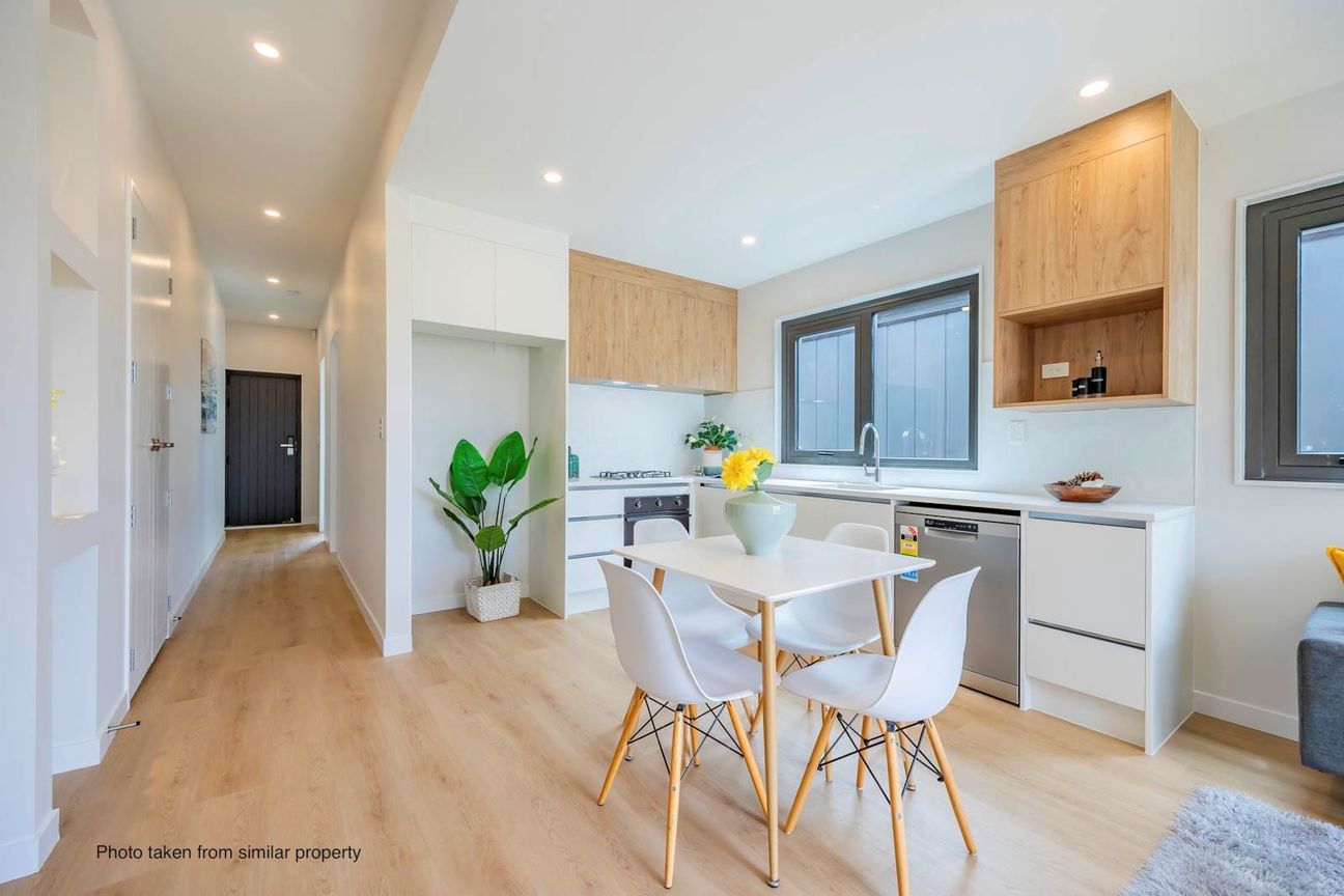 Urgent sale, stand alone home in Pukekohe - Aanzicht 5