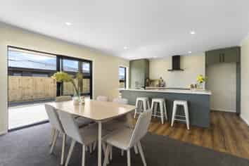 45 Magnolia Place, Levin