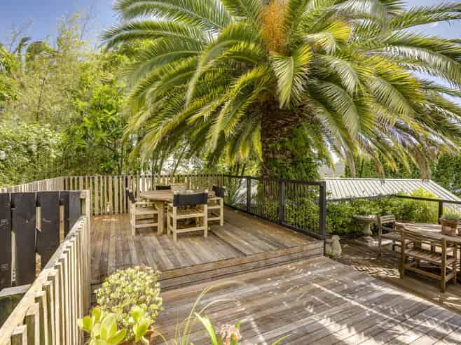 18 Lucknow Road, Havelock North