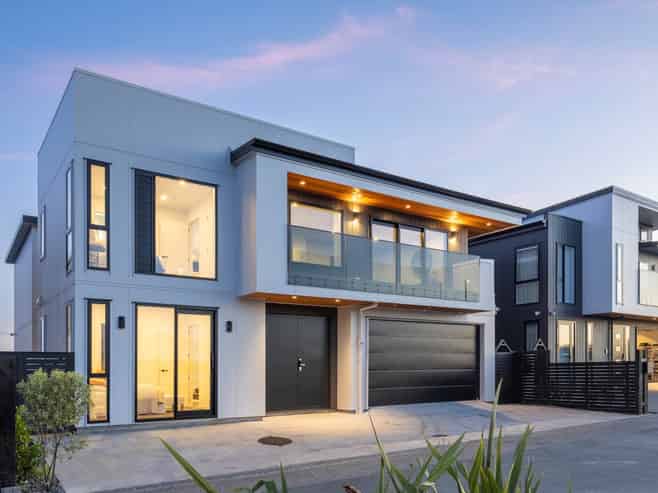 220  Vaughans Road, Long Bay