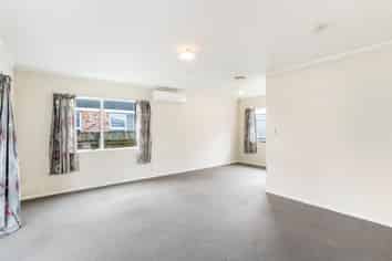 3/286 Porchester Road, Takanini