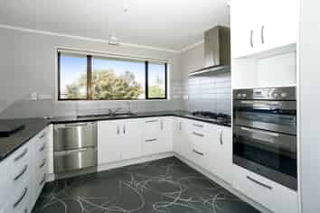 6 Randell Place, Te Puke