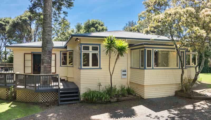 77 Carter Road, Oratia