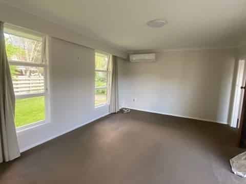 8a Chartwell Crescent , Chartwell