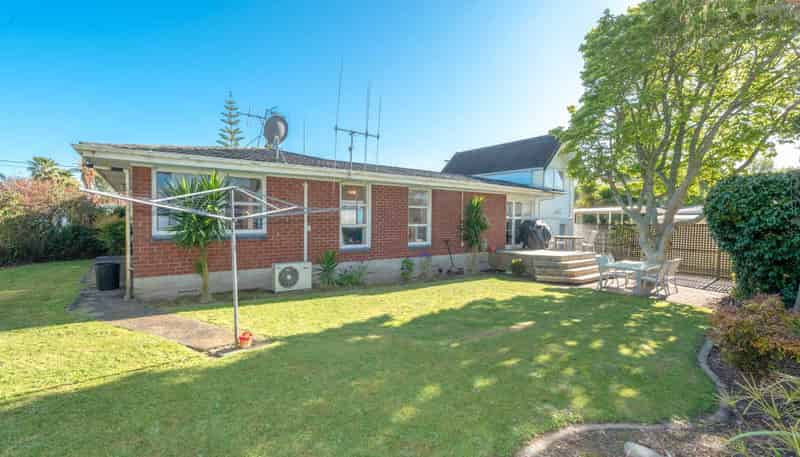 8a Chartwell Crescent , Chartwell