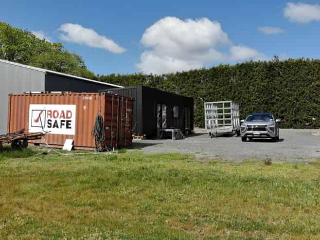 Taupaki For Lease - Metaled yard