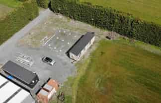 Taupaki For Lease - Metaled yard