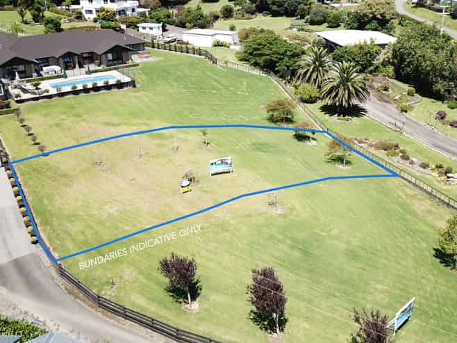 83 Spencer Avenue, Maketu