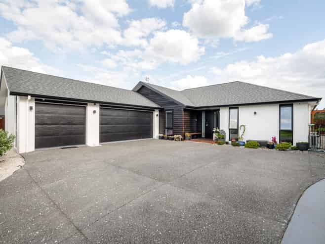 5 Sydney Place, Flagstaff