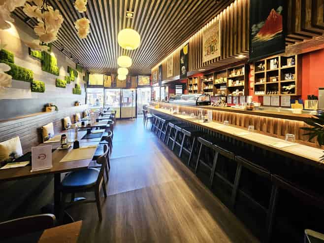 Suncourt Plaza F&B opportunity