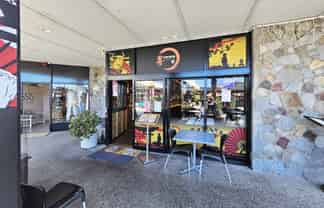 Suncourt Plaza F&B opportunity