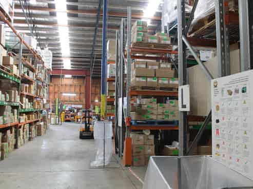 Modern high stud warehouse - High profile location